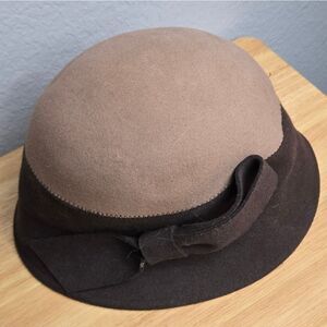 Nordstrom Magid Hat Wool Cloche Two-Tone Brown Wide Brim Flapper 20s Vintage Bow